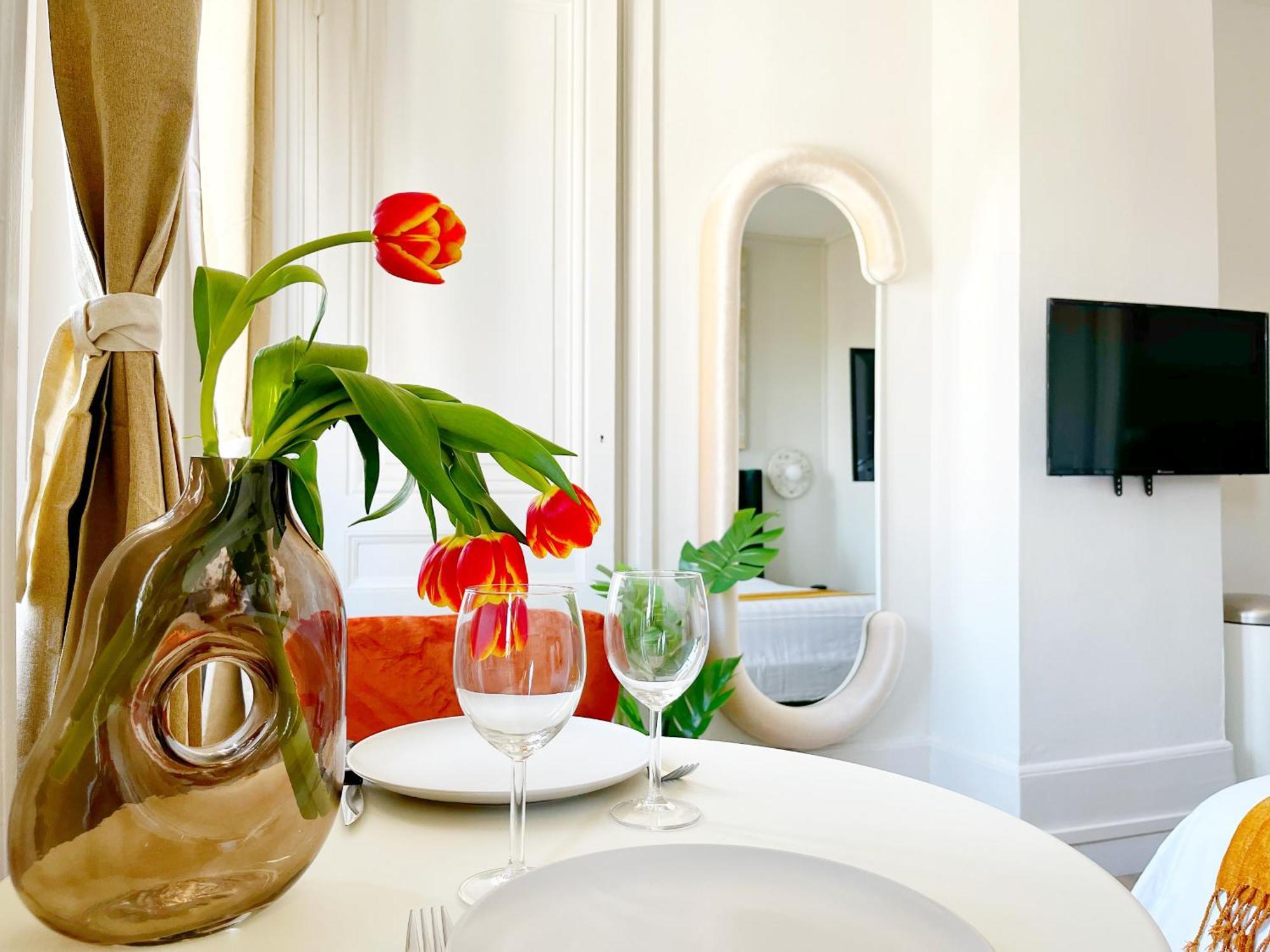 Suite Opium Lyon Exterior photo