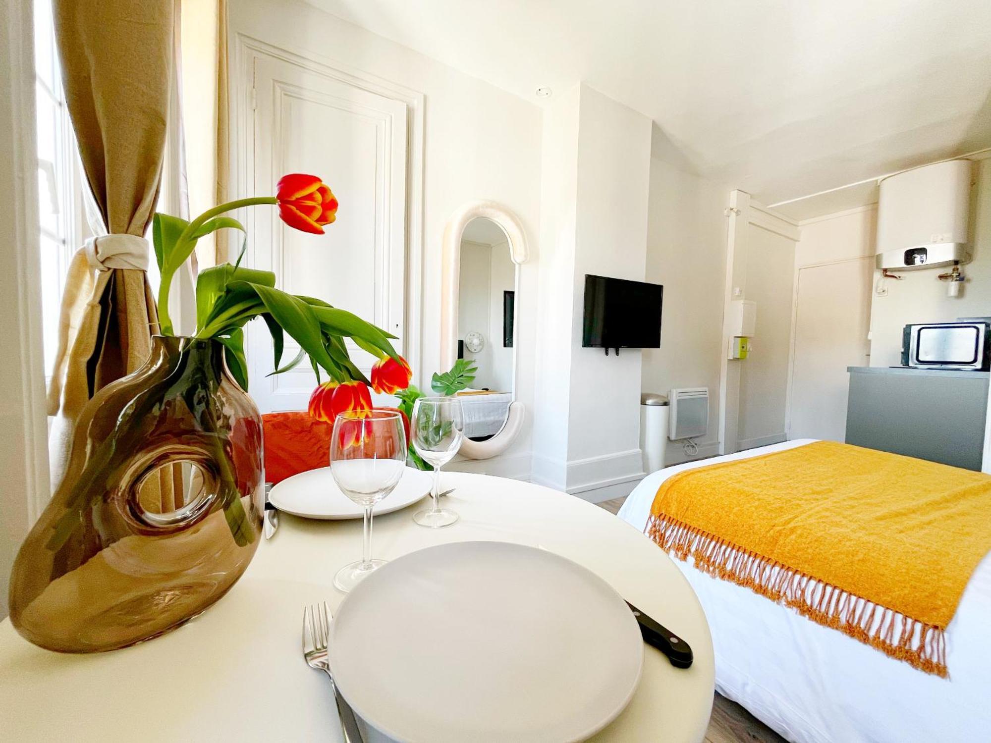 Suite Opium Lyon Exterior photo