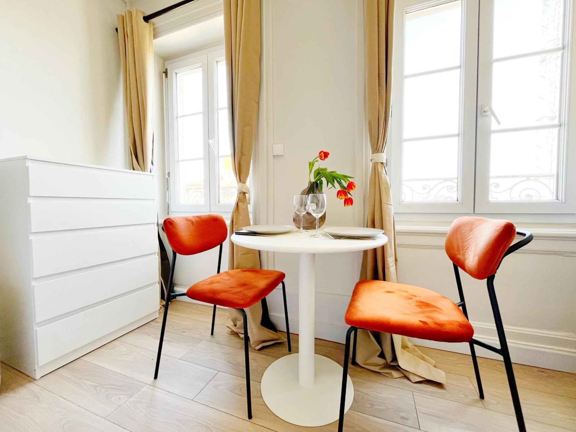 Suite Opium Lyon Exterior photo
