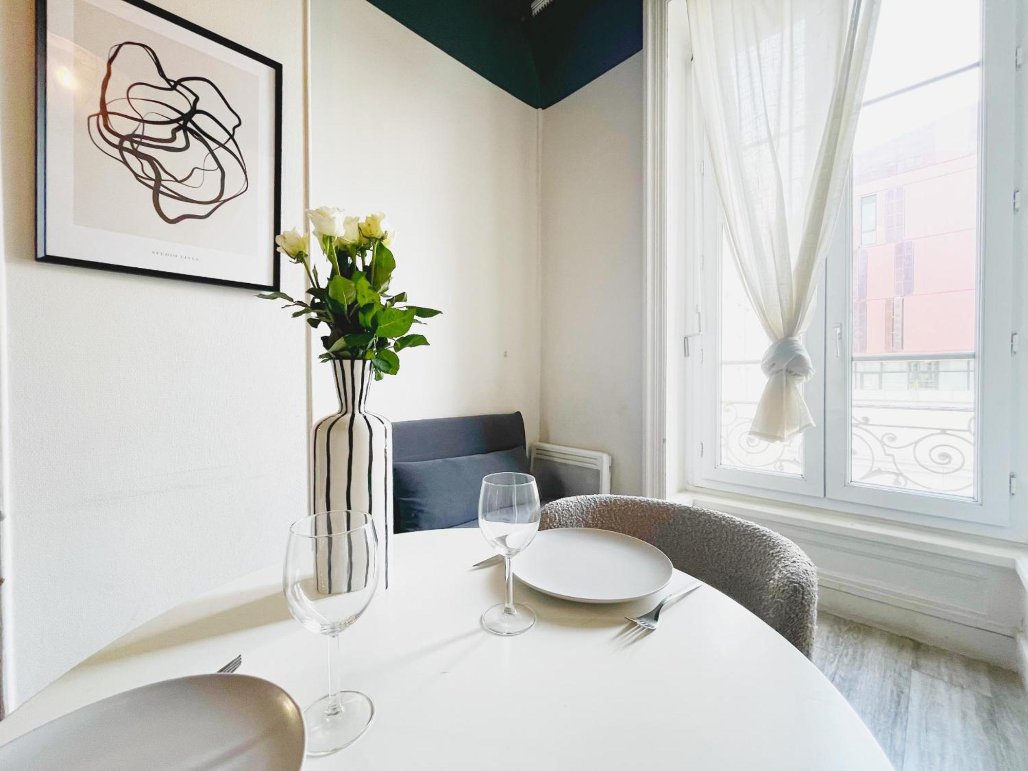 Suite Opium Lyon Exterior photo